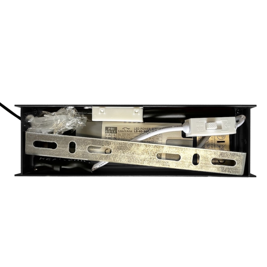 Żyrandol LED na lince LINEA LED/36W/230V 3000/4000/5700K CRI 90 czarny